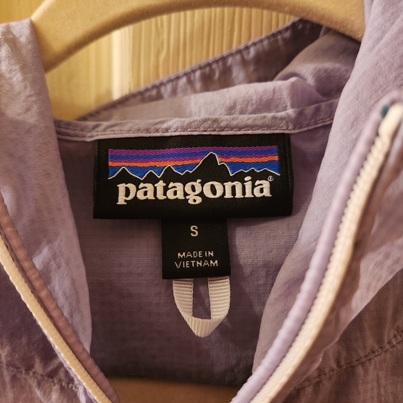 Patagonia Purple Women's Jacket - Picture 9 of 11